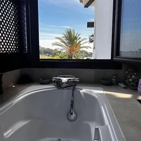 Sunkissed Luxury Panoramic Seaview In Marbella Villa Estepona