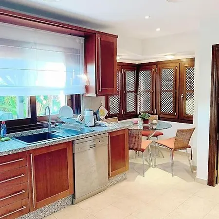 Villa Sunkissed Luxury Panoramic Seaview In Marbella